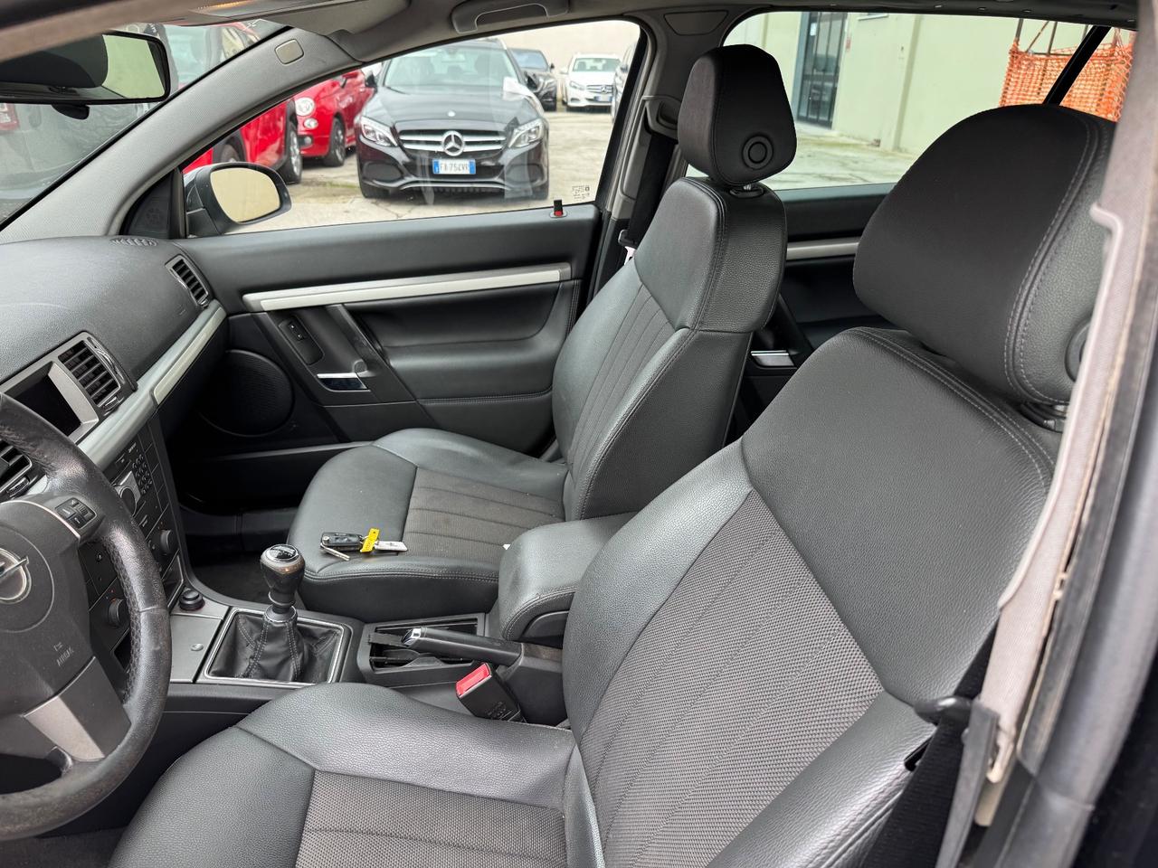 Opel Signum 1.9 CDTI 120CV Cosmo