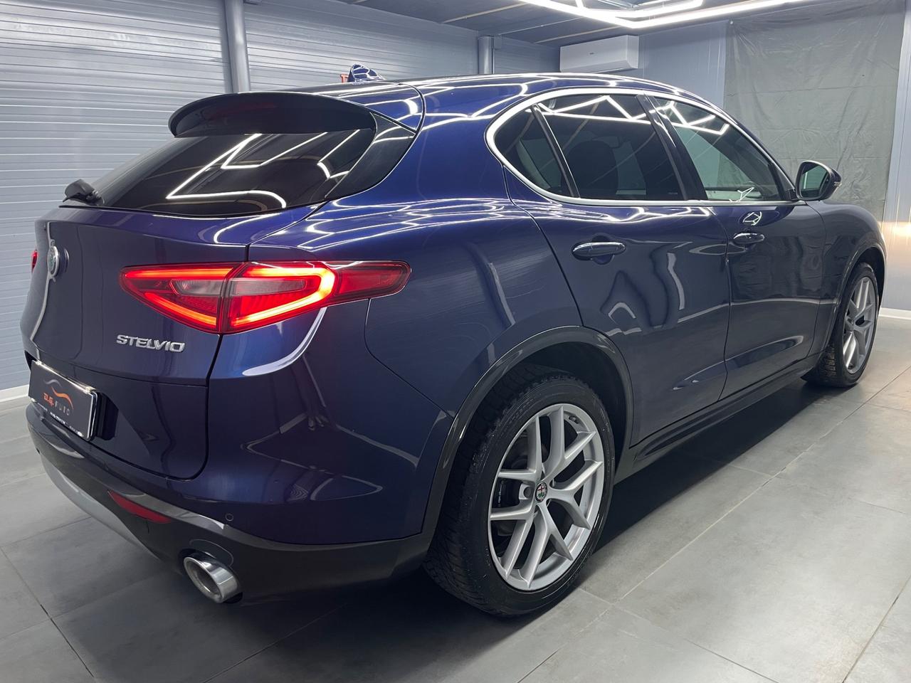 Alfa Romeo Stelvio 2.2 Turbodiesel 210 CV AT8 Q4 Ti