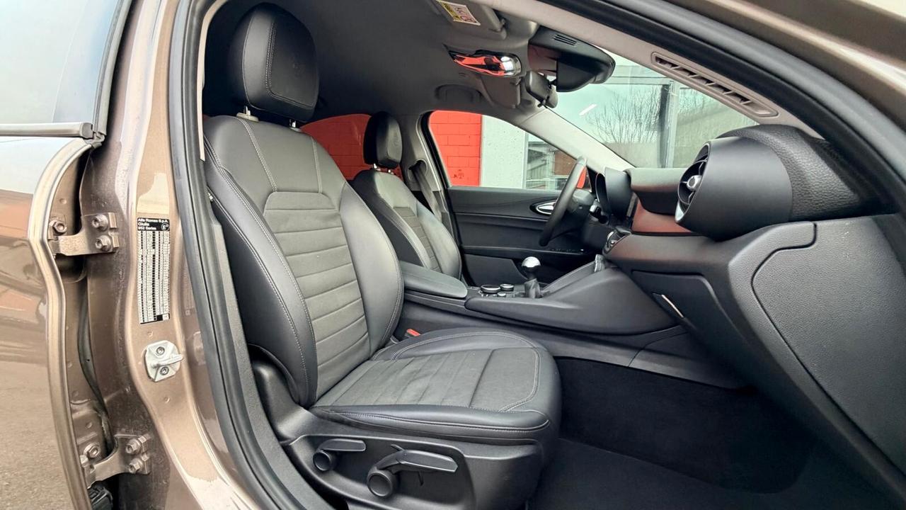 Alfa Romeo Giulia 2.2 Turbodiesel 150 CV Super