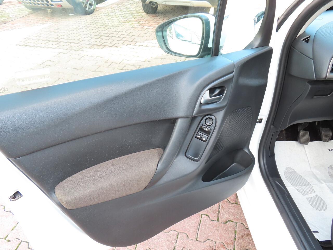 Citroen C3 1.2 BENZINA FULL OPTIONAL KM CERT 2014