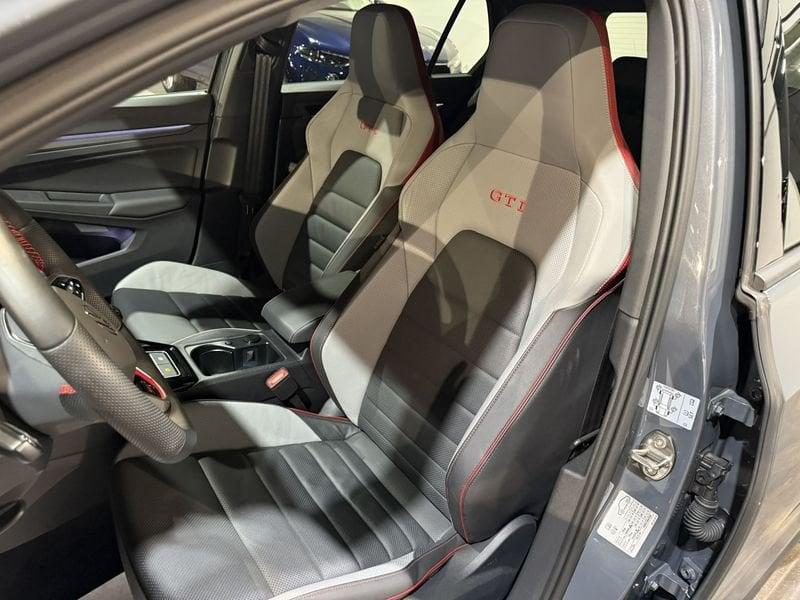 Volkswagen Golf GTI 2.0 TSI GTI