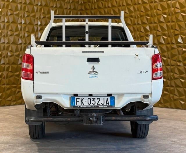 Mitsubishi L200 2.4 DI-D/154CV Double Cab Invite