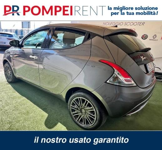 Lancia Ypsilon III 1.0 firefly hybrid Gold s&s 70cv 5p.ti