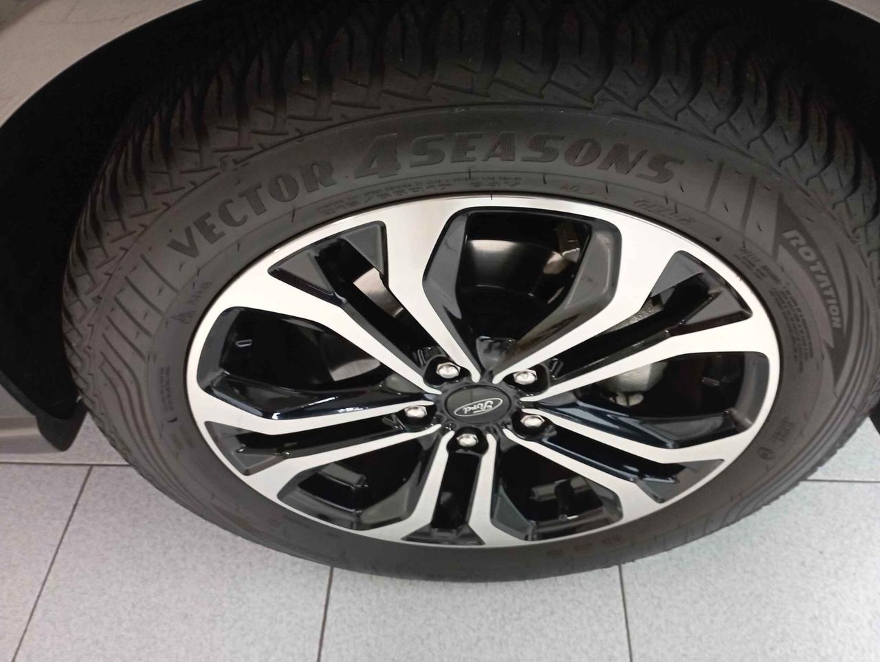 Ford Puma 1.0 EcoBoost Hybrid 155 CV S&S ST-Line