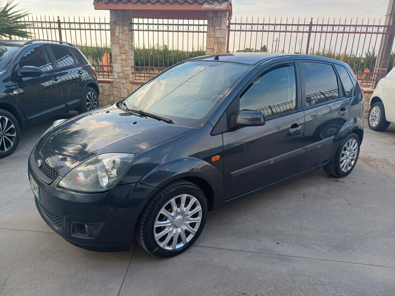 Ford Fiesta 1.4 TDCi 5p. Titanium