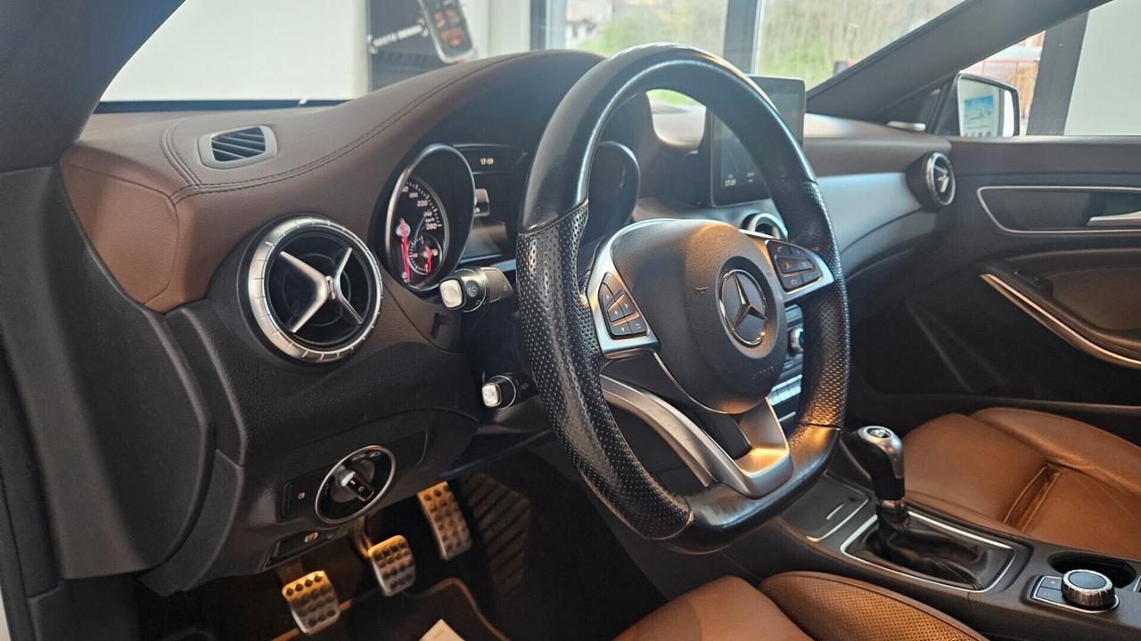 Mercedes-benz CLA 200d Premium Amg