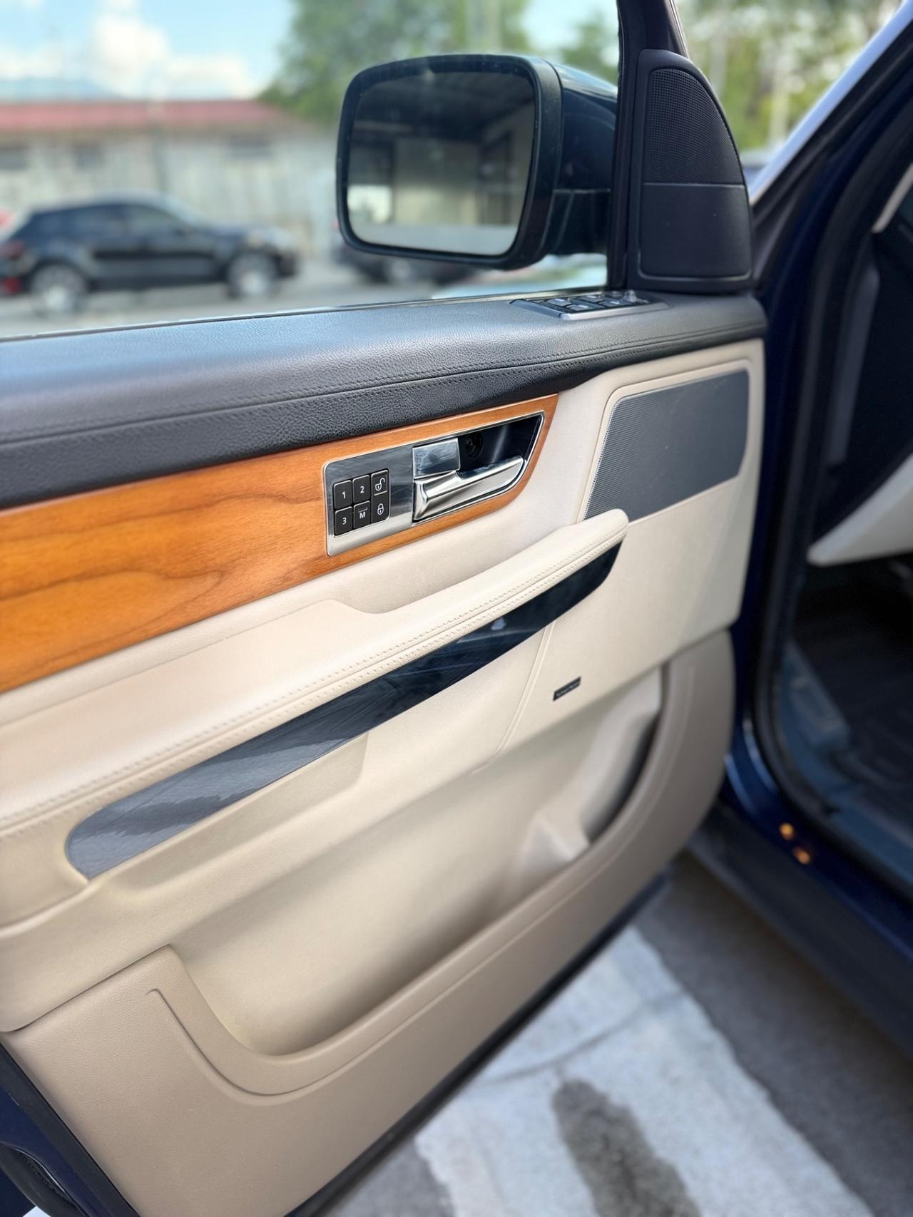 Land Rover Range Sport 3.0 SDV6 SE