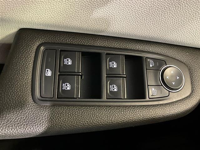 RENAULT Clio 5 Porte 1.6 E-Tech full hybrid 145cv Techno A