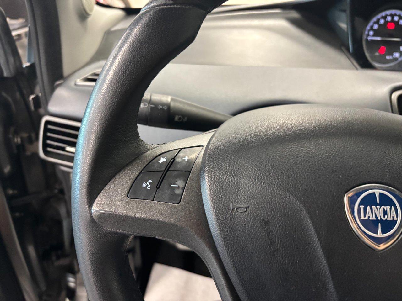 Lancia Ypsilon 1.2 GPL Gold Ecochic