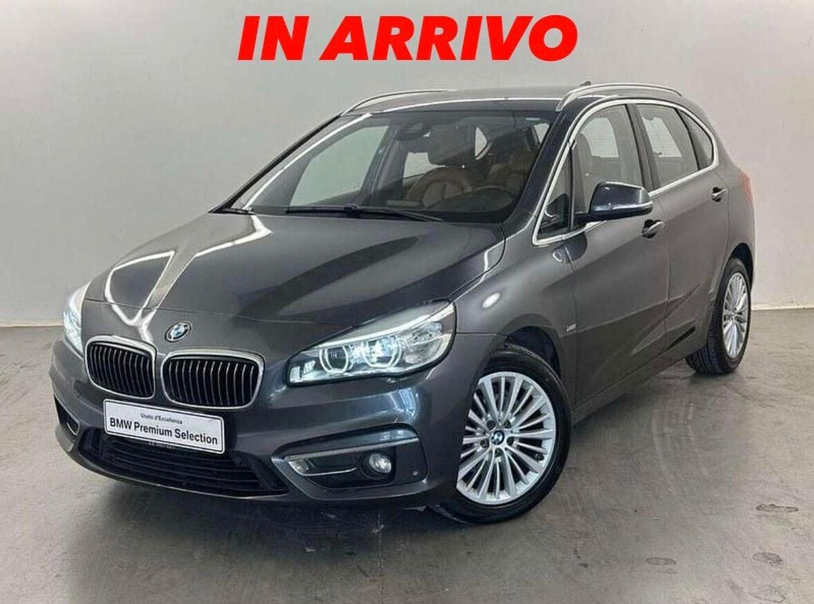 Bmw 216d Active Tourer Luxury Pelle/Led