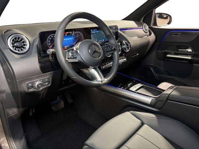 MERCEDES-BENZ B 180 d Automatic Street Edition