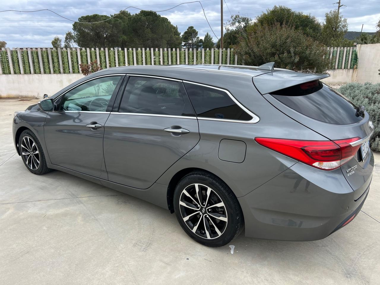 Hyundai i40 SW 1.7 CRDi 141 CV Automatica 2016