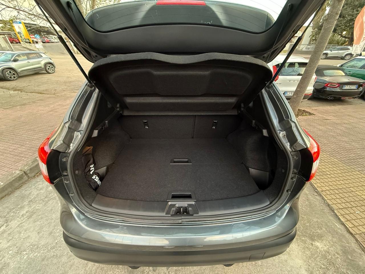 Nissan Qashqai 1.5 dCi DPF Acenta