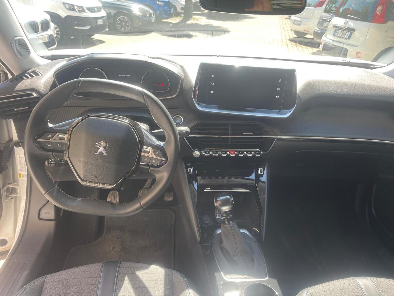 Peugeot 2008 BlueHDi 110 S&S Allure Pack