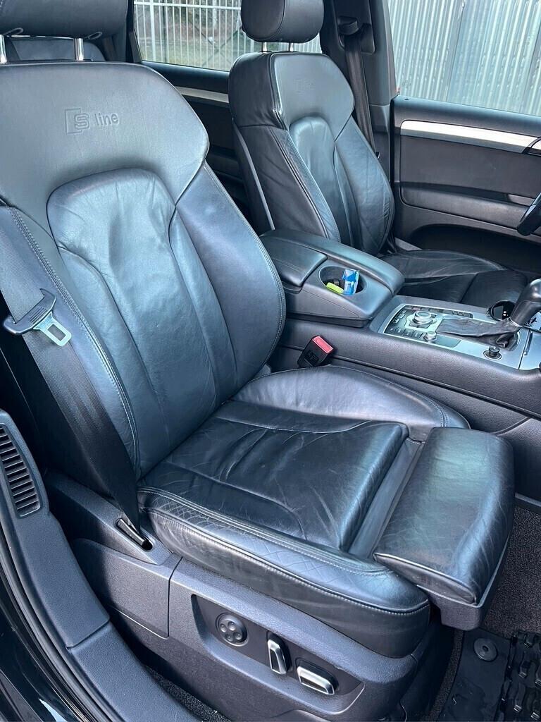 Audi Q7 3.0 V6 TDI 233CV quattro tiptronic S-LINE