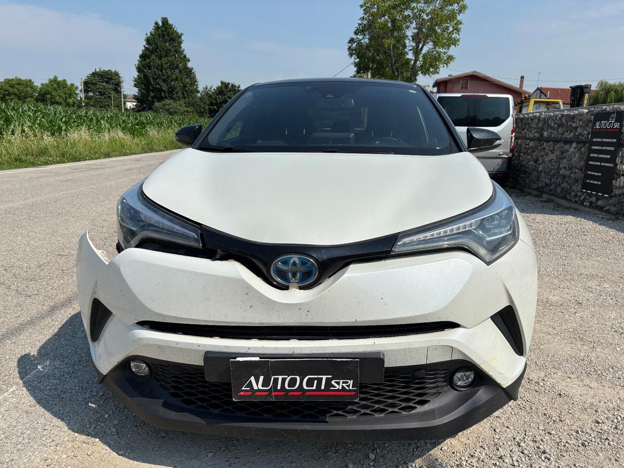 Toyota C-HR 1.8 Hybrid E-CVT Dynamic