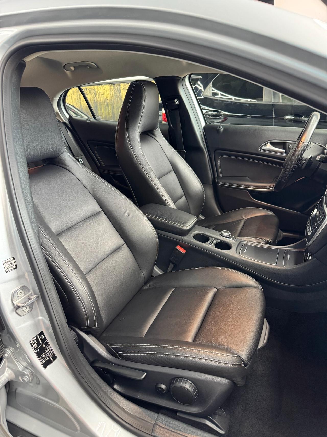 Mercedes-benz GLA 200 GLA 200 d Automatic 4Matic Sport