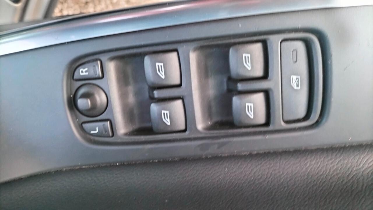 Volvo V60 D4 1600 D **PREZZO REALE **