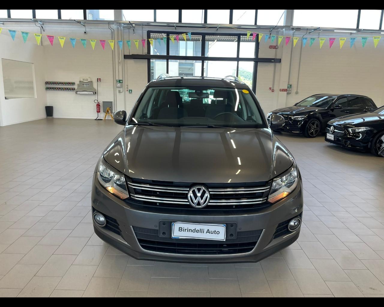 VOLKSWAGEN Tiguan 1ª serie - Tiguan 2.0 TDI 110 CV Sport & Style BlueMotion Technology