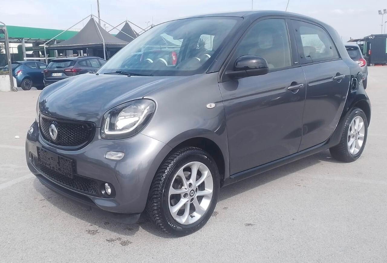 Smart ForFour 70 1.0 Passion