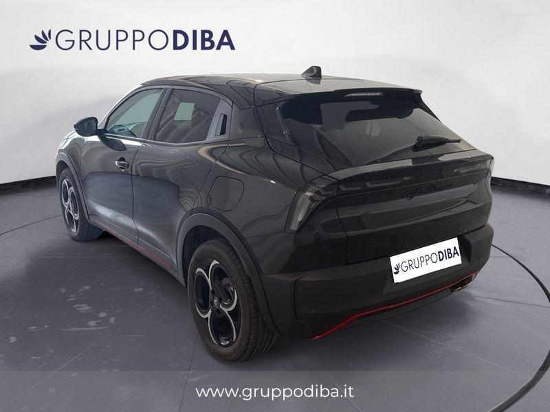 Alfa Romeo Junior 1.2 ibrida Speciale 145cv edct6