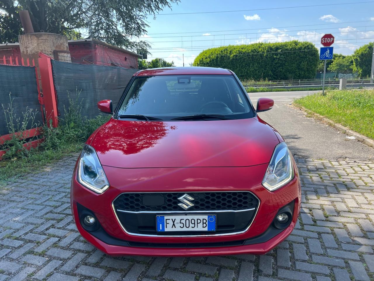 Suzuki Swift 1.2 Hybrid Top