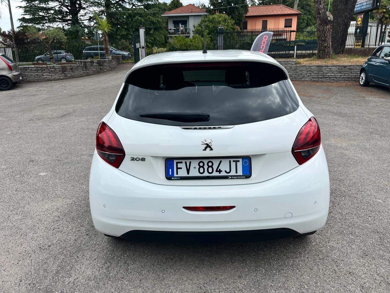 Peugeot 208 PureTech 82 Stop&Start 5 porte Signature