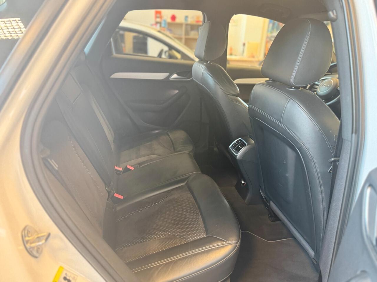 Audi Q3 2.0 TDI S Line Edition