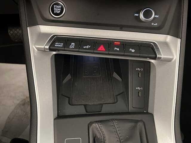 Audi Q3 SPB 45 TFSI e S tronic Business Plus