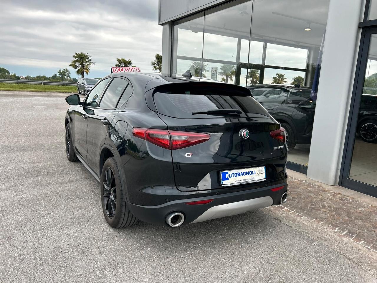 Alfa Romeo Stelvio BUSINESS 2.2 Turbodiesel AT8 Q4 EXECUTIVE