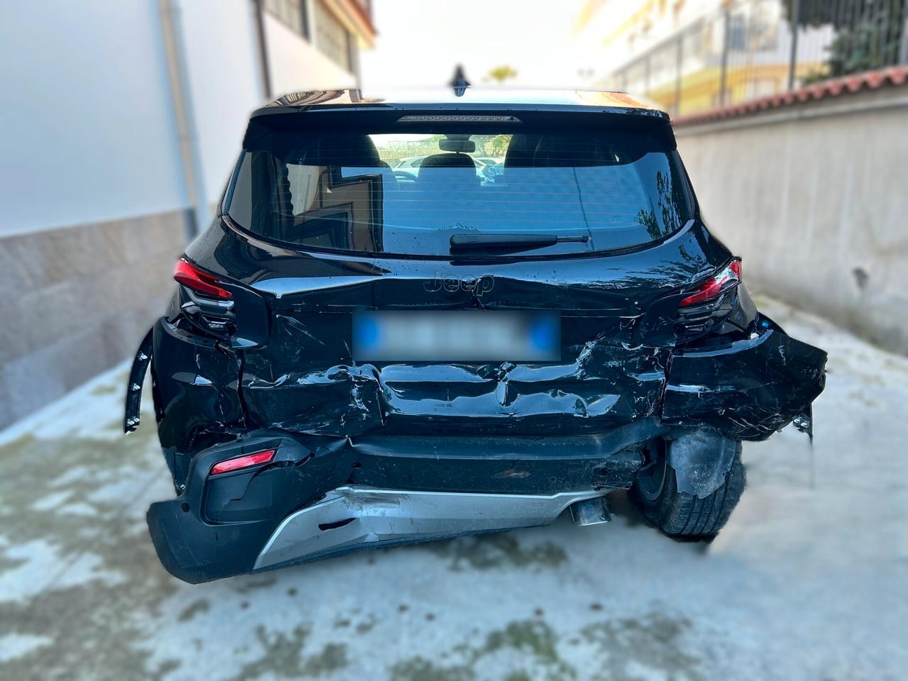 Jeep Avenger 1.2 Benz 100CV - 2024 Incidentata