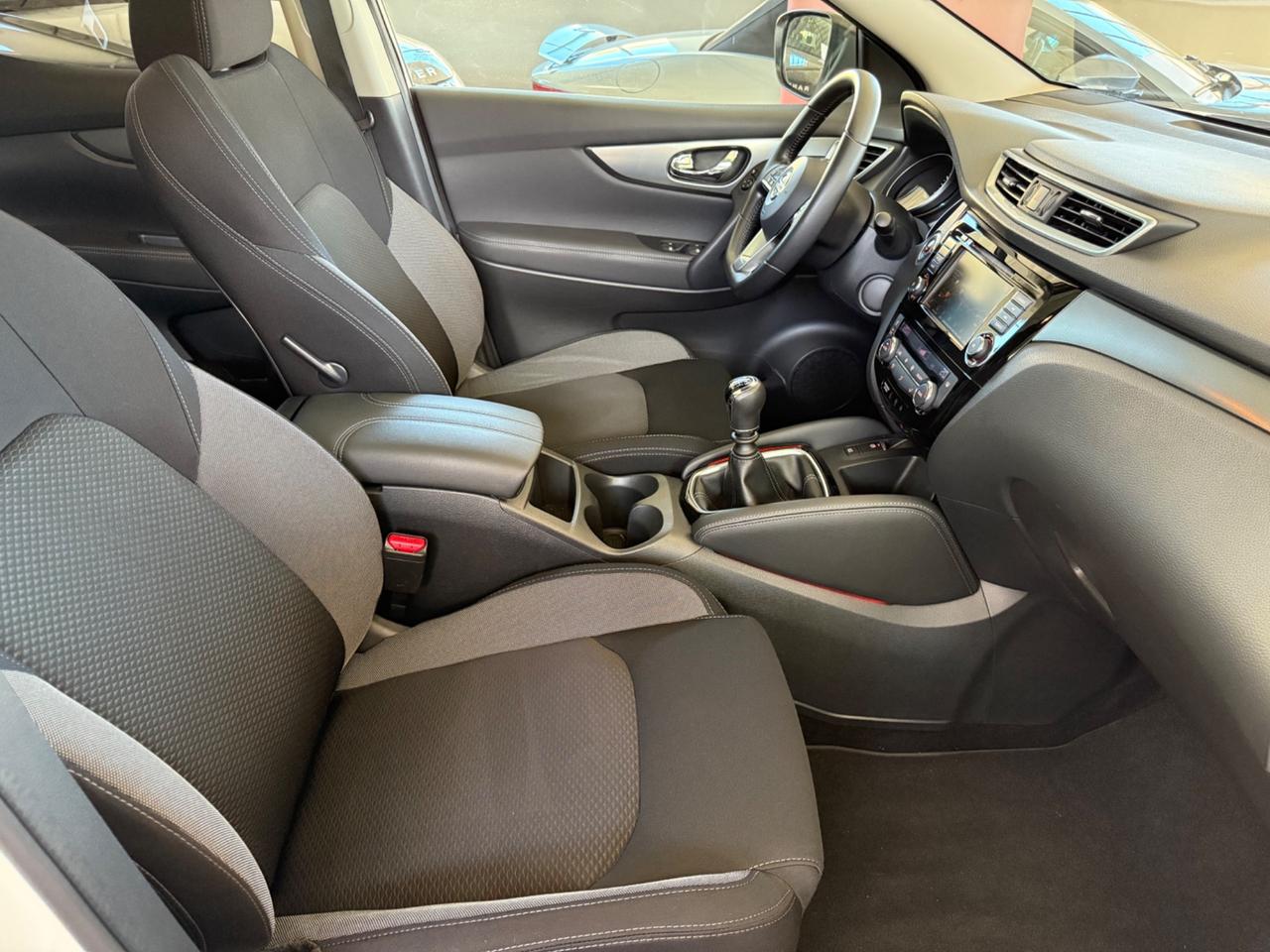 Nissan Qashqai 1.3 DIG-T 160 CV N-Connecta