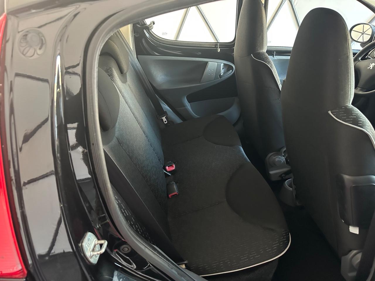 Peugeot 107 1.4 HDi 5p. Sweet Years