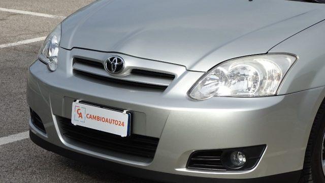 TOYOTA Corolla 1.4 D-4D M-MT 5p, Automatica, Sol, 90cv, Garanzia.