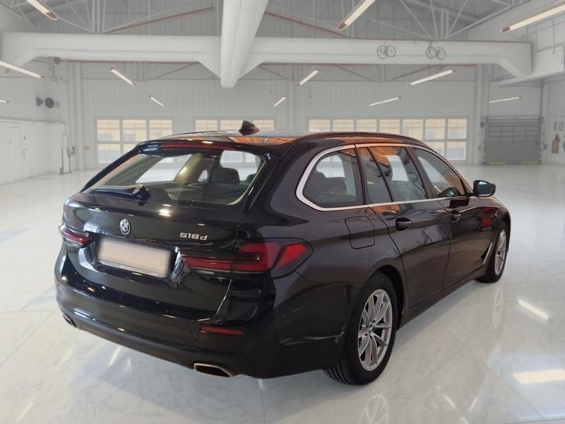 BMW 518 48V Business Touring Auto