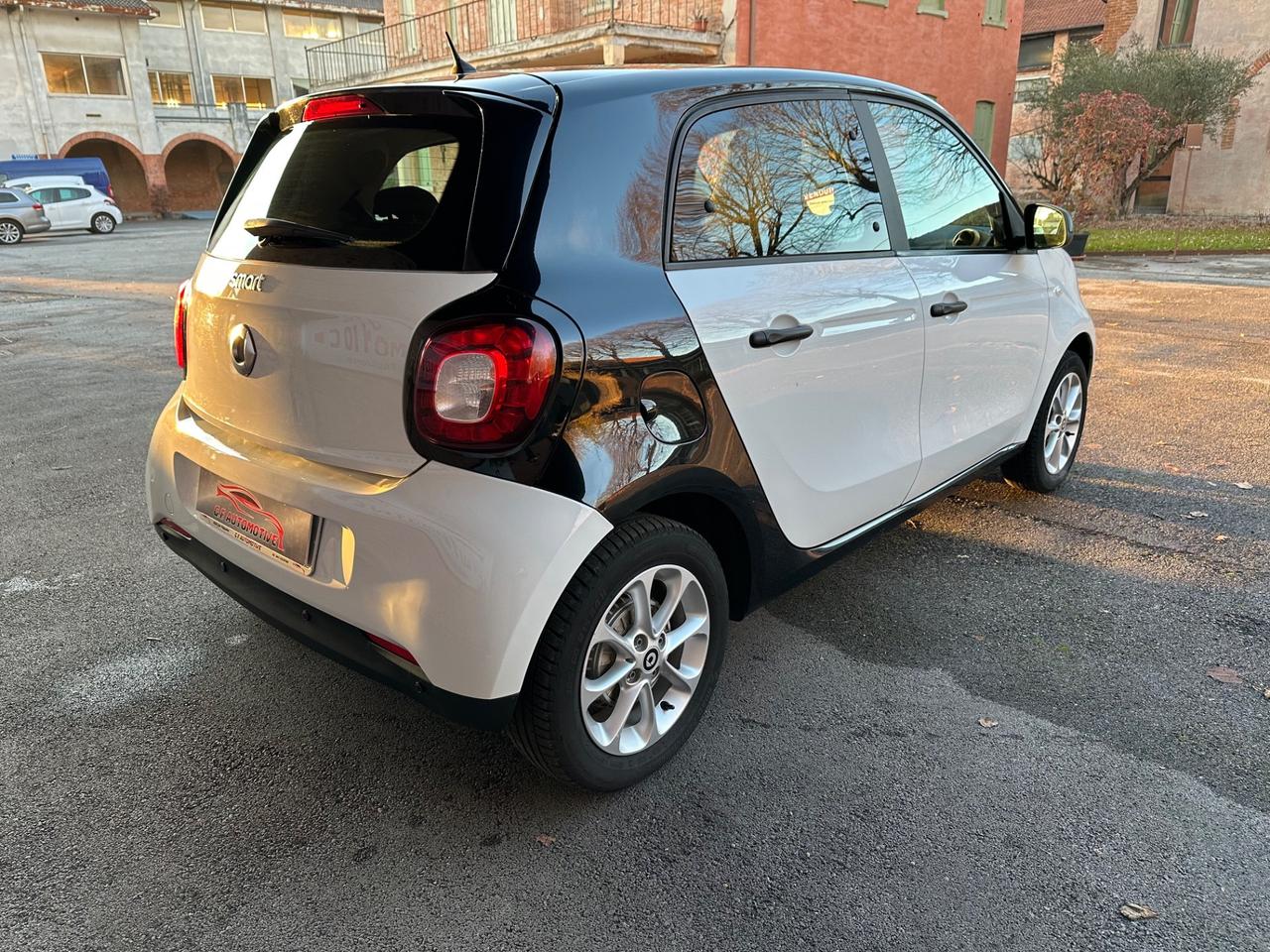 Smart ForFour 70 1.0 Passion