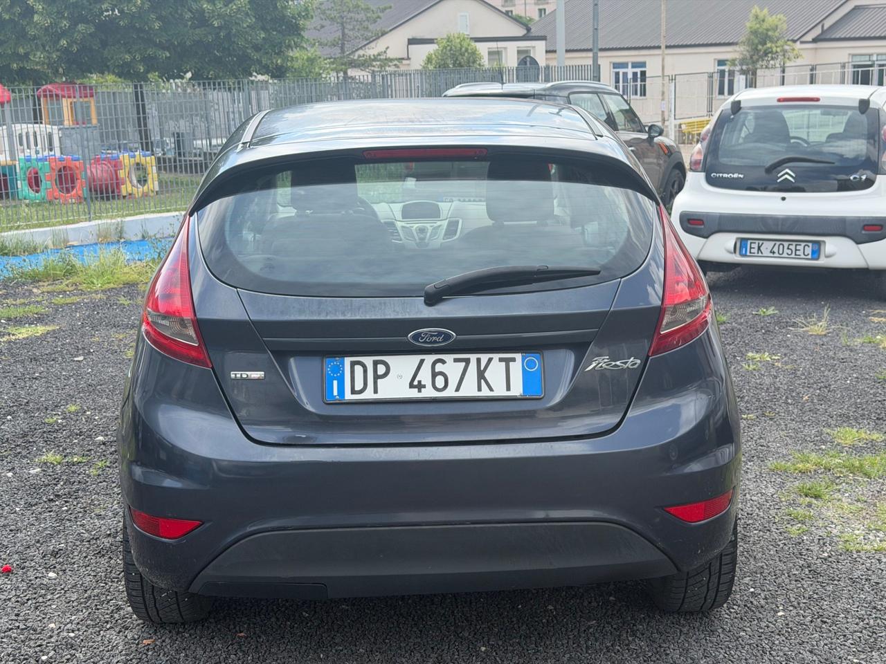 Ford Fiesta Ikon 1.4 TDCi 70CV 5 porte