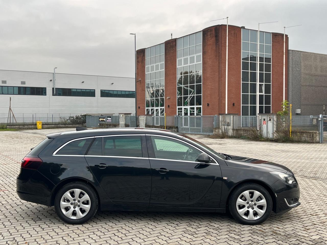 Opel Insignia 2.0 CDTI Sports Tourer aut. Cosmo