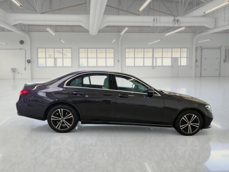 MERCEDES-BENZ E 220 4MATIC BUSINESS SPORT AUTO 4 PORTE BERLINA