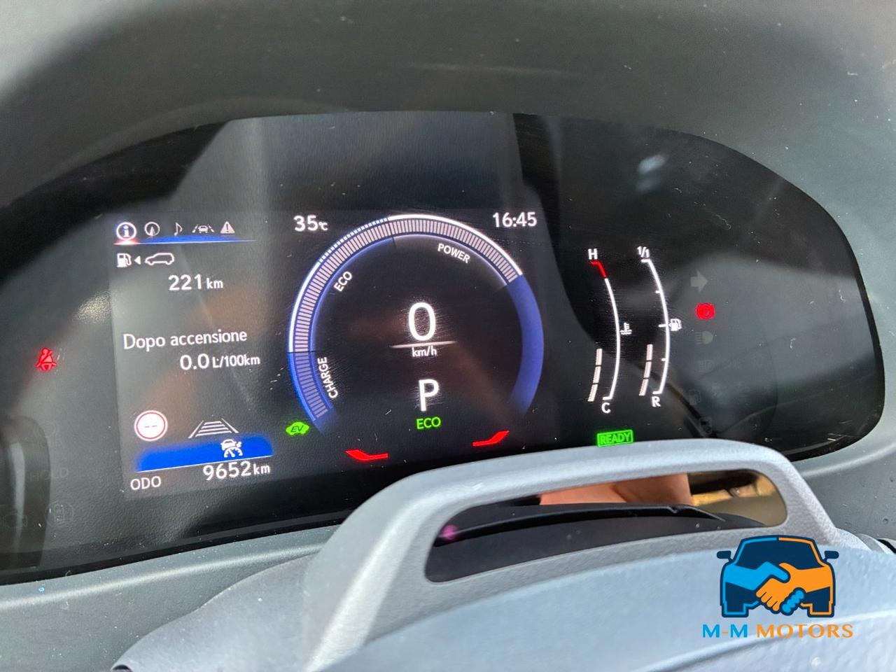 Lexus UX 300h 2.0 Urban 2wd cvt 199 cv