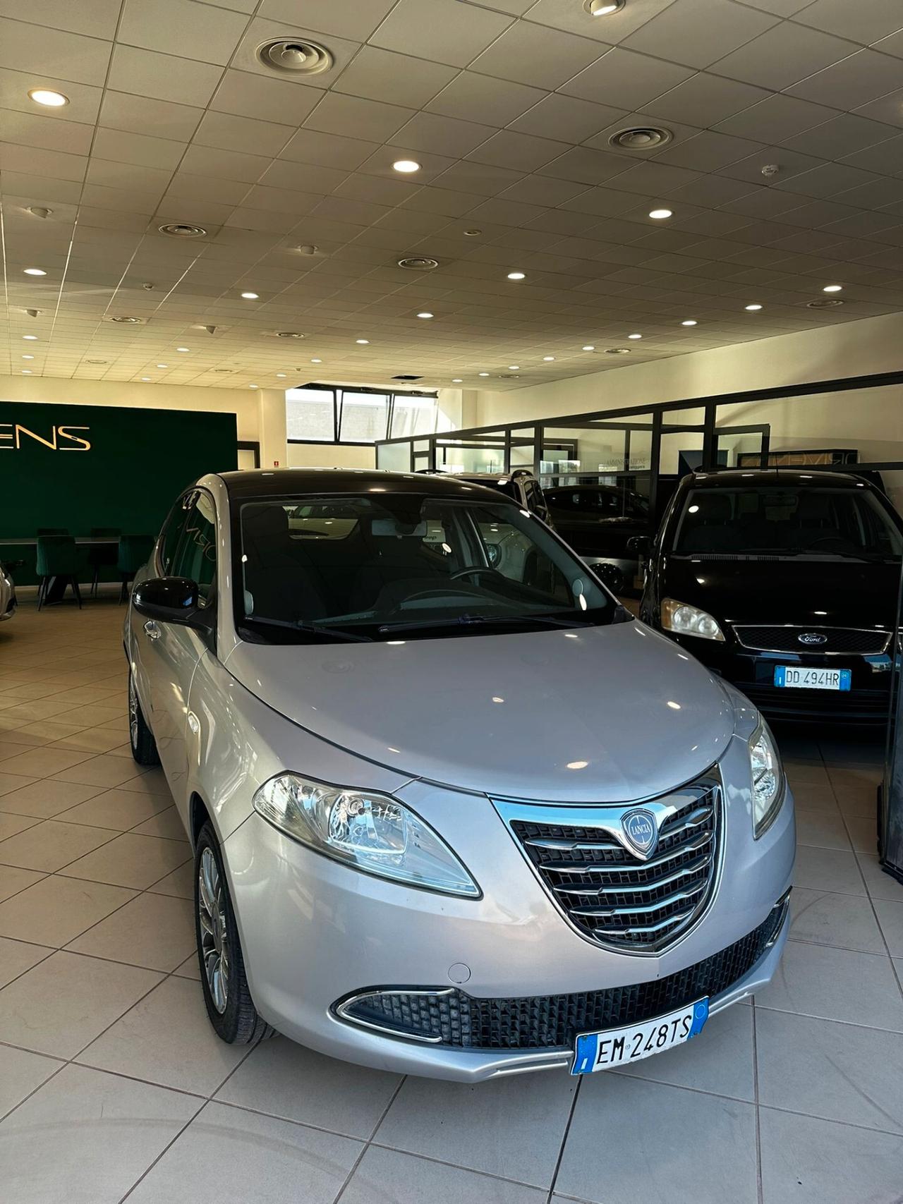 Lancia Ypsilon 1.3 MJT 16V 95 CV 5 porte S&S Gold