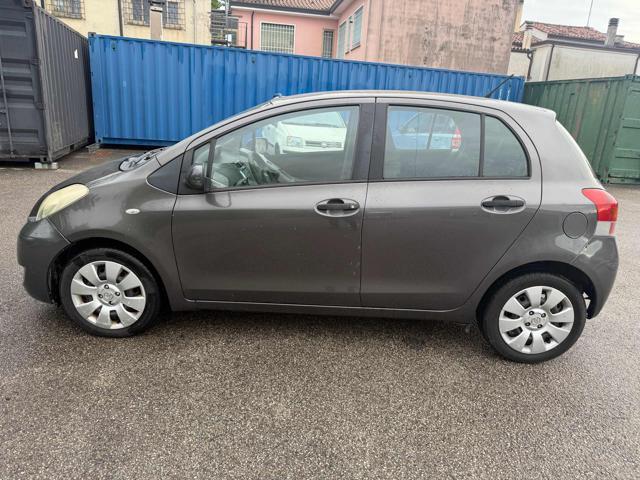TOYOTA Yaris 1.4 D-4D DPF 5p Sol senza nessun lavoro da fare