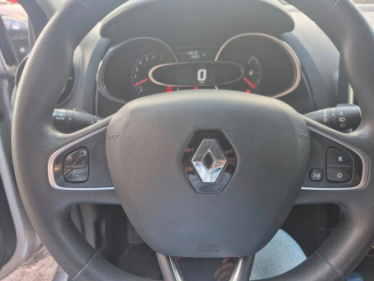 Renault Clio TCe 12V 90 CV Start&Stop 5 porte Energy Duel