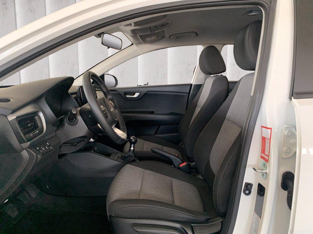 KIA Stonic 1.2 dpi Urban del 2022