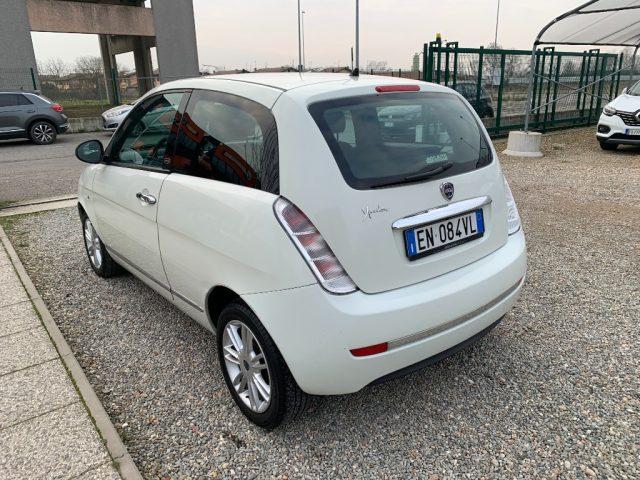 LANCIA Ypsilon 1.3 MJT 75 CV Unyca