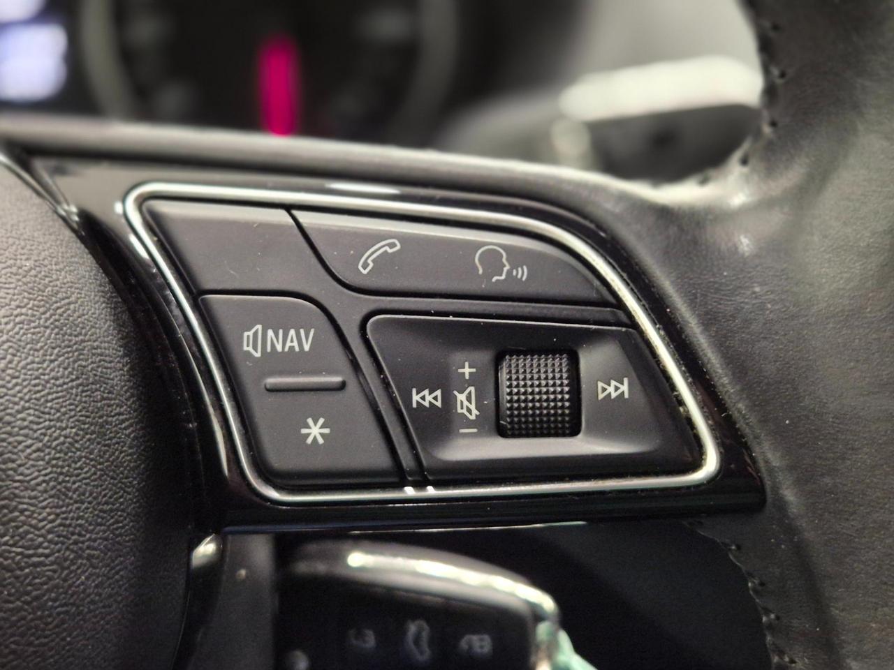 Audi Q2 1.6 tdi Design - NEOPATENTATI - Cruise/Lim - Sens. Post. - Navi