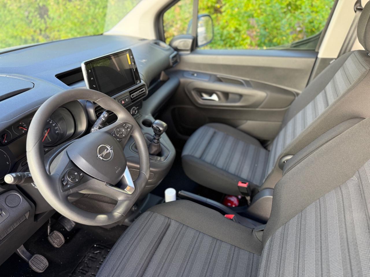 Opel Combo Life 1.5D - Auto per disabili