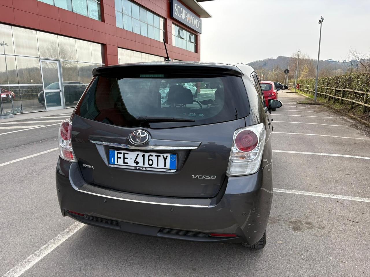 Toyota Verso 1.6 D-4D Style 2016 1.6 Diesel 286.000 KM