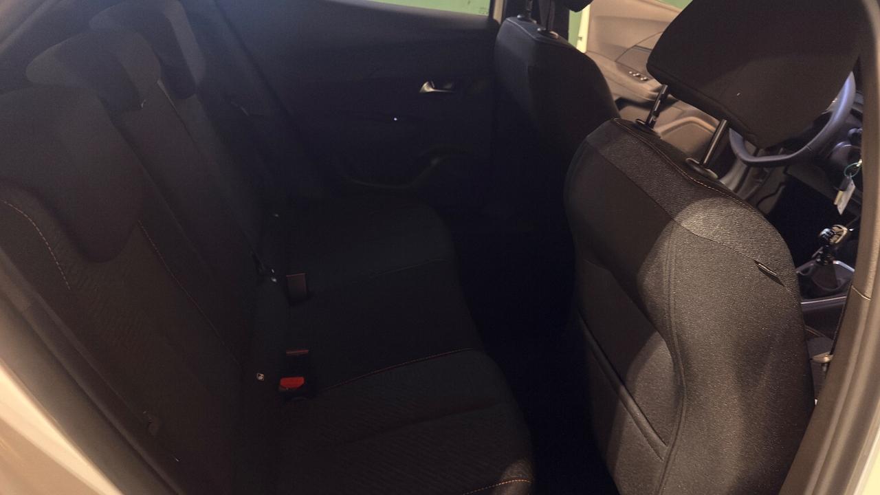 Peugeot 2008 PureTech 100 S&S Style