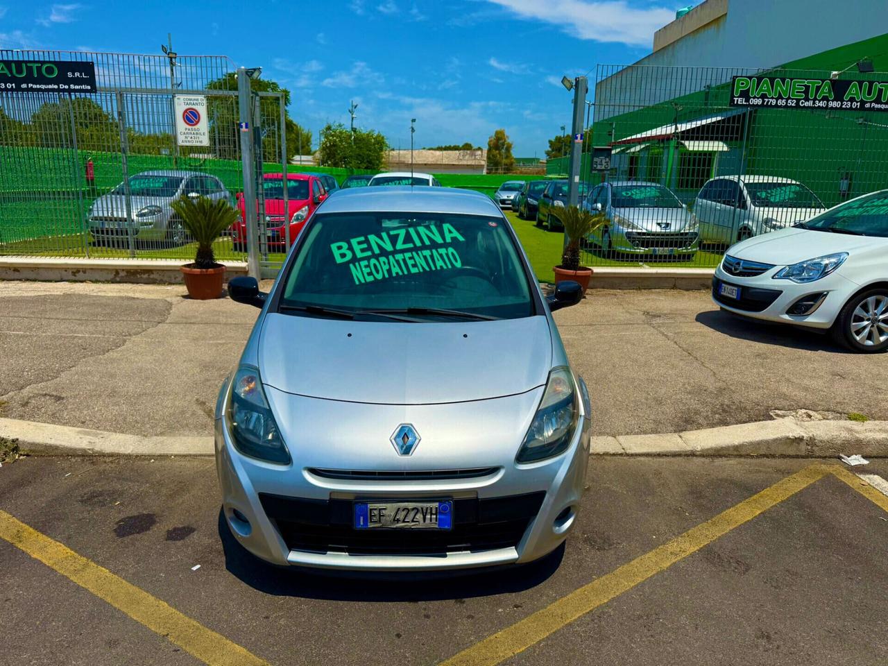 Renault Clio 1.2 16V 5 porte 20th Anniversario - Anno 12/2010 - Neopatentato